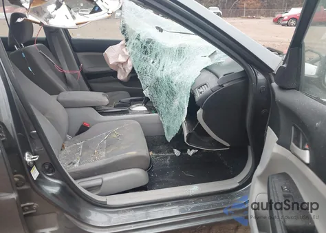 2012 Honda Accord 2.4 Lx из США, поврежденный, VIN 1HGCP2F32CA231939